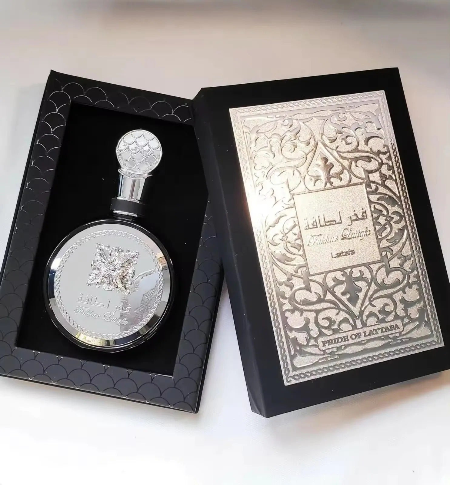 Fakhar Black Lattafa 100ml